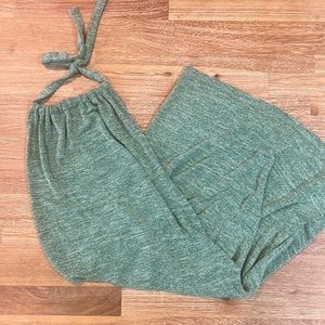 Green backless dress